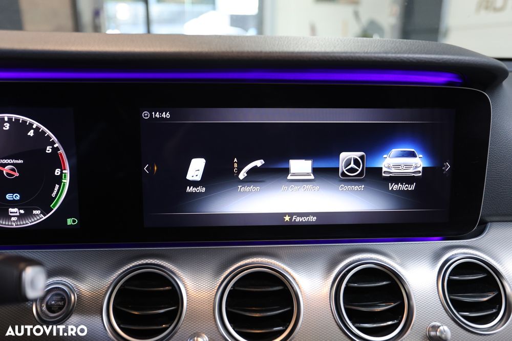 Mercedes-Benz E 300 de 4Matic 9G-TRONIC AMG Line - 38