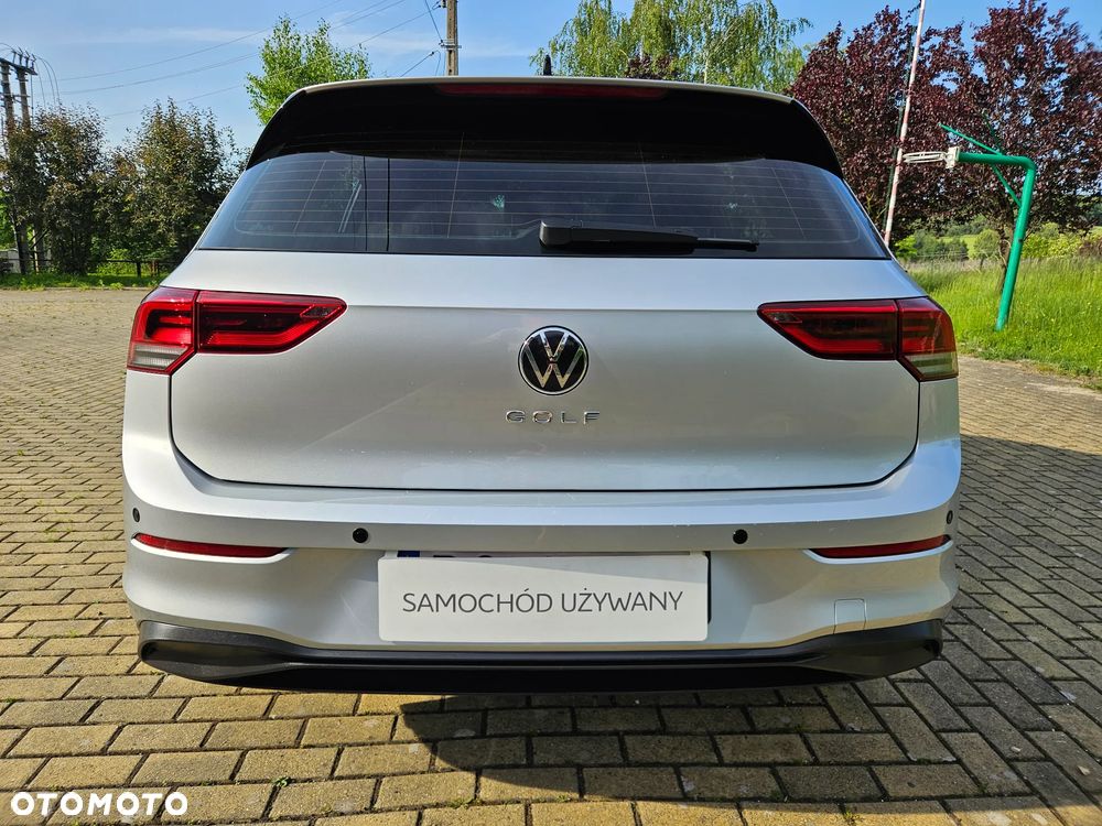 Volkswagen Golf VIII 2.0 TDI - 9