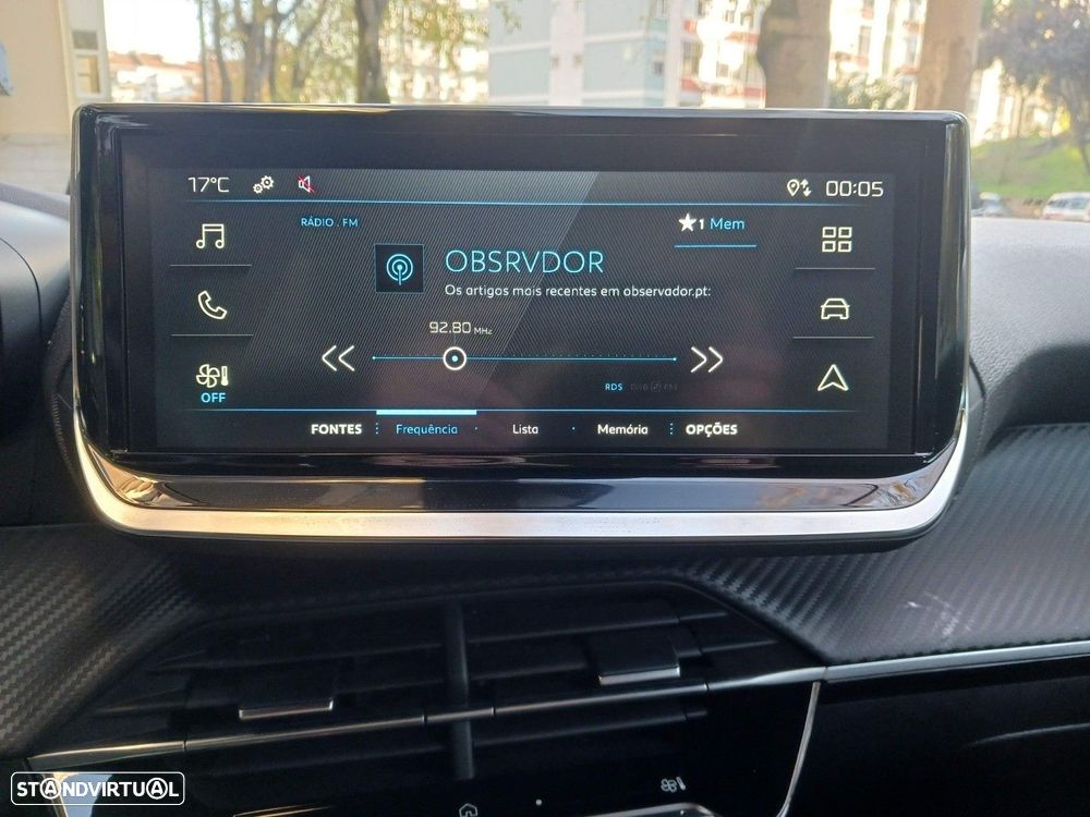 Peugeot 2008 1.2 PureTech Style - 15