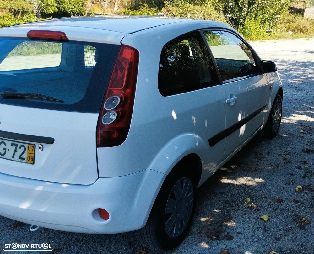 Ford Fiesta 1.4 TDCI Connection - 2