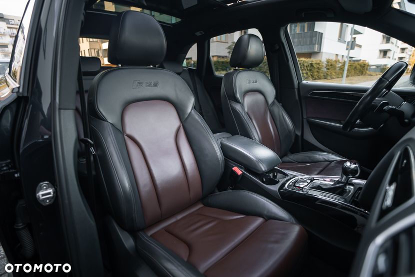 Audi SQ5 - 30