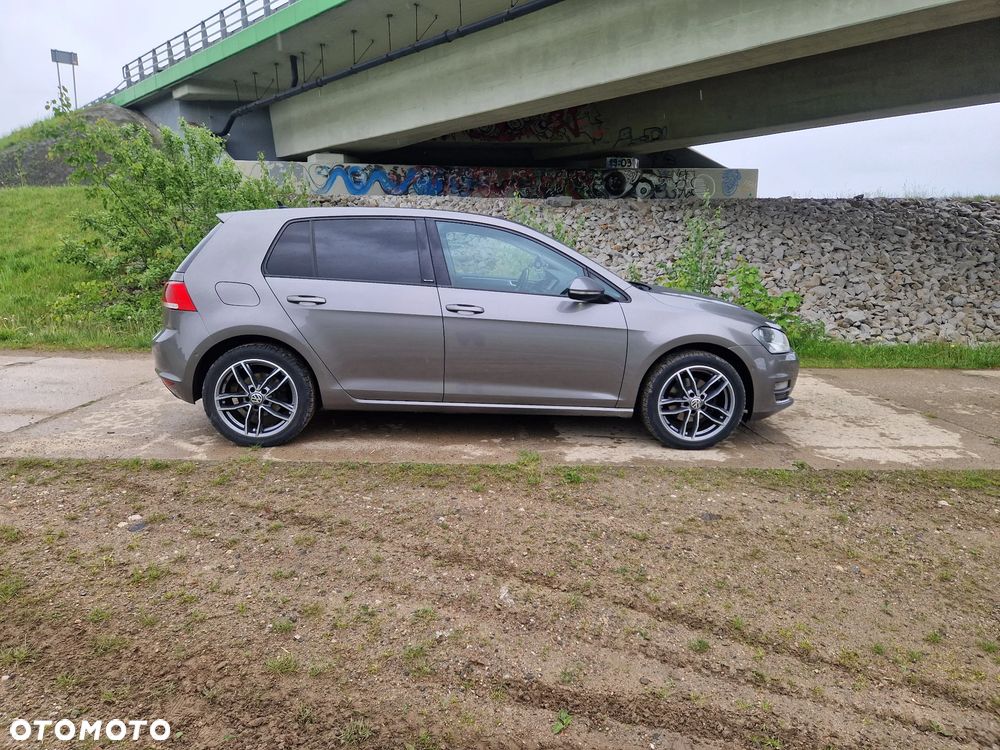 Volkswagen Golf 1.4 TSI (BlueMotion Technology) DSG Highline - 5