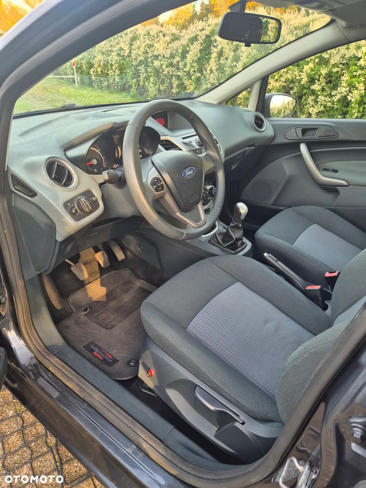 Ford Fiesta 1.25 Trend EU5 - 9