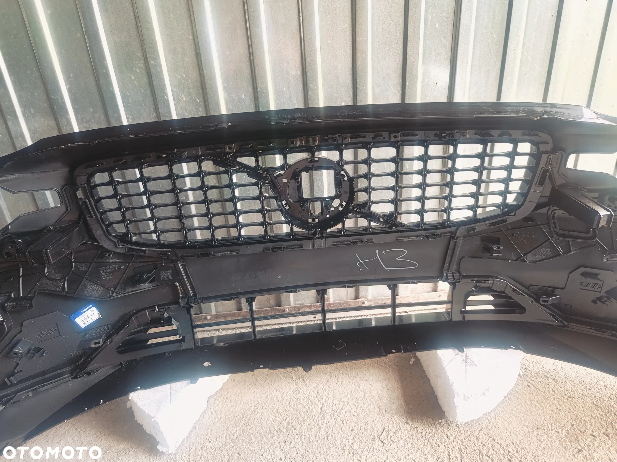 Oryginalny zderzak przód przedni do Volvo V60 II S60 III R-Desingn 31690530 18- - 7