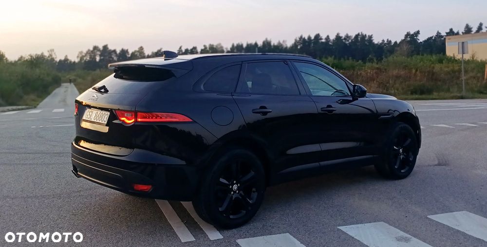 Jaguar F-Pace - 4