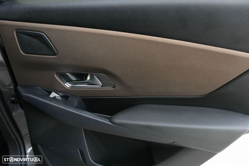 DS DS7 Crossback 1.5 BlueHDi Be Chic EAT8 - 19