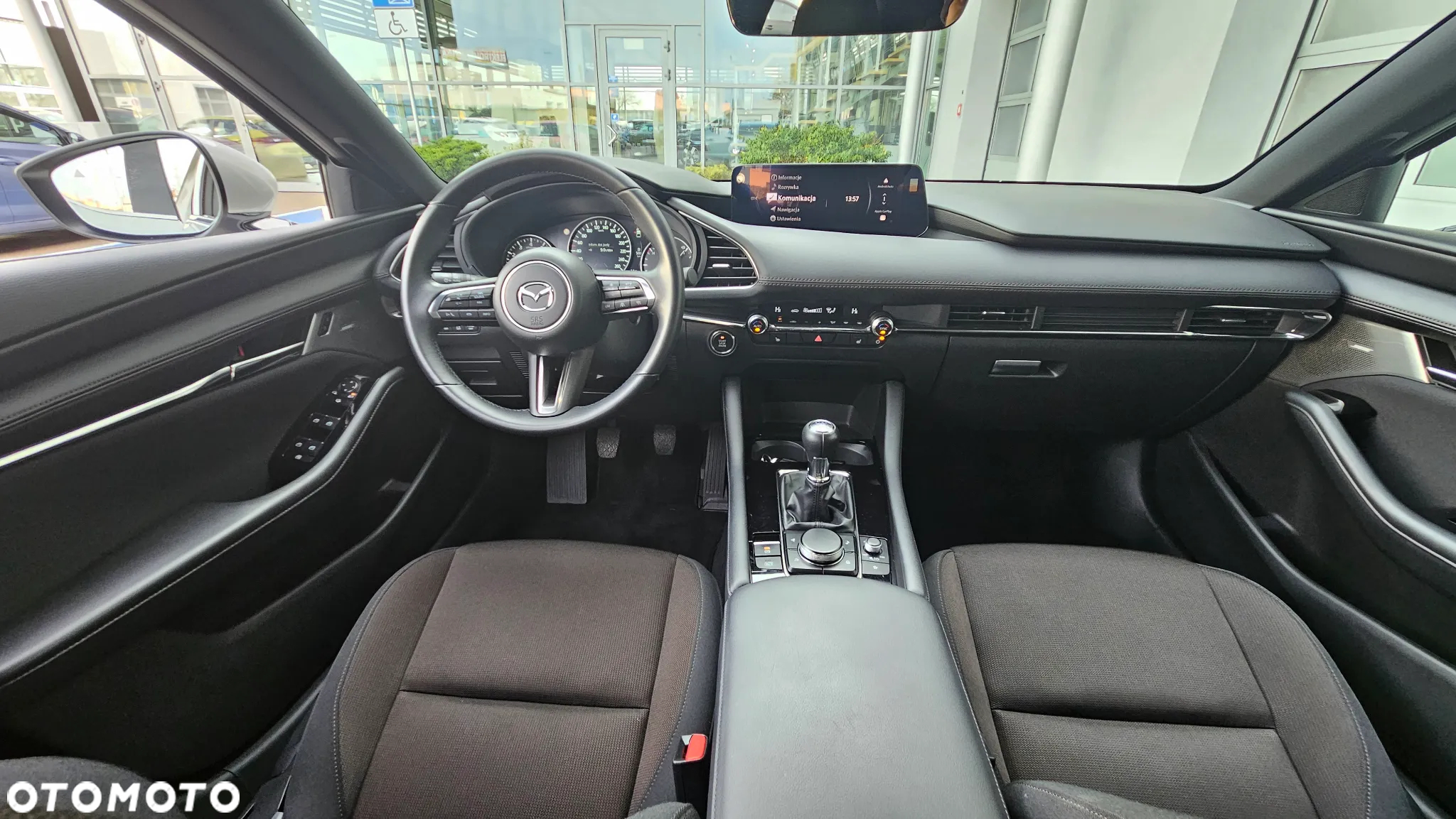 Mazda 3 - 8