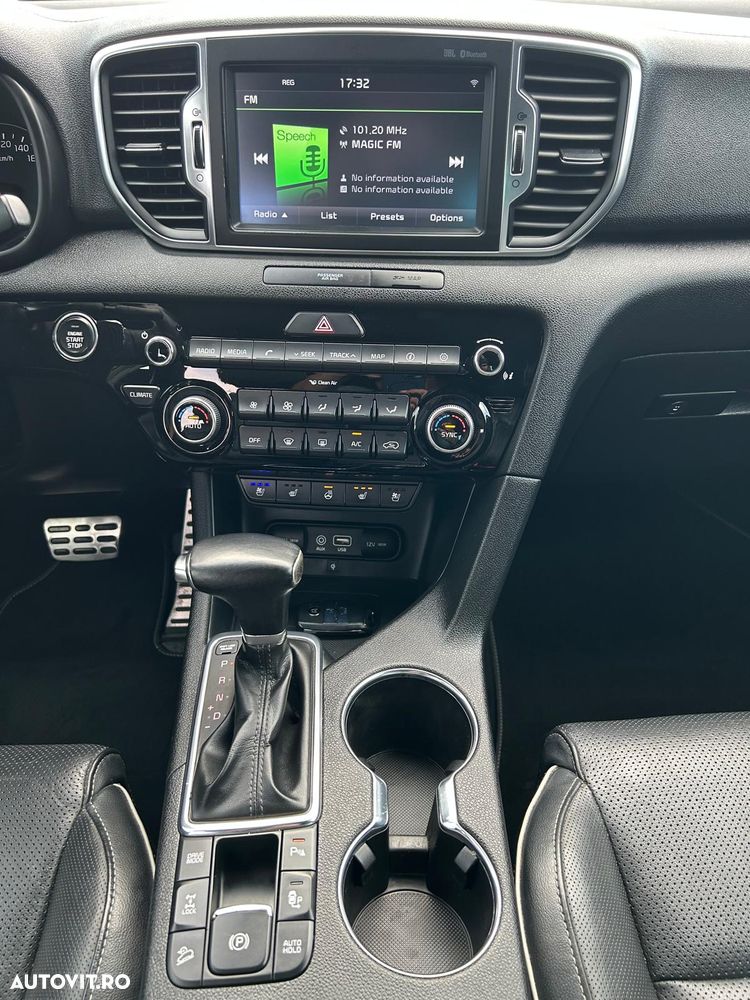 Kia Sportage 2,0 CRDI AWD Aut. GT Line - 31