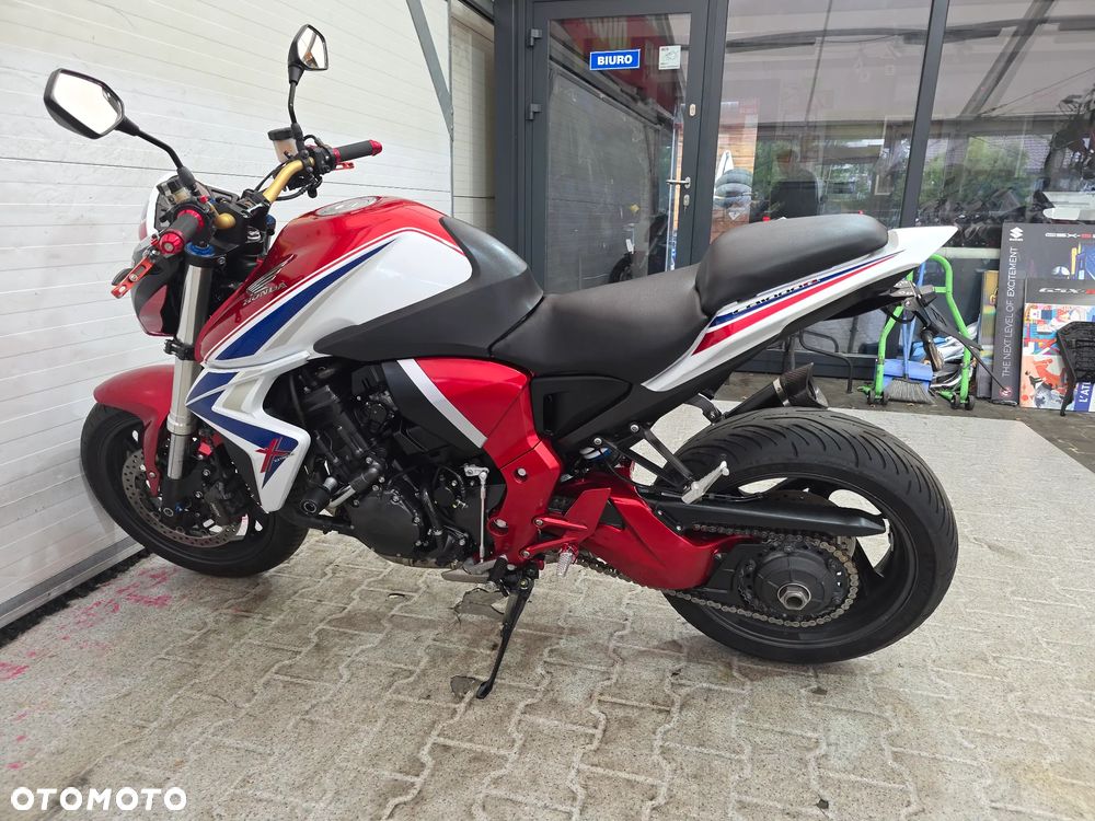 Honda CB - 17