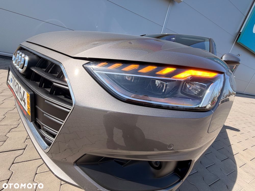 Audi A4 Avant 35 TFSI S tronic S line - 30