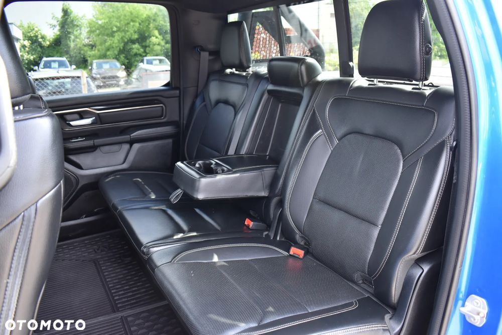 RAM 1500 Crew Cab Sport - 21