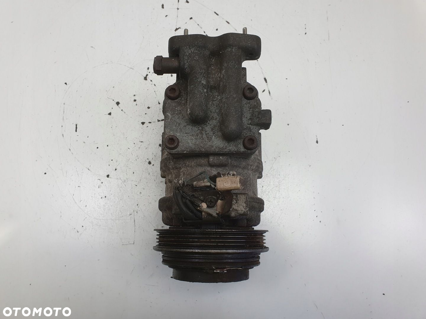 Jaguar XJ IV V 3.2 R6 SPRĘŻARKA KLIMATYZACJI 447200-4146 - 6