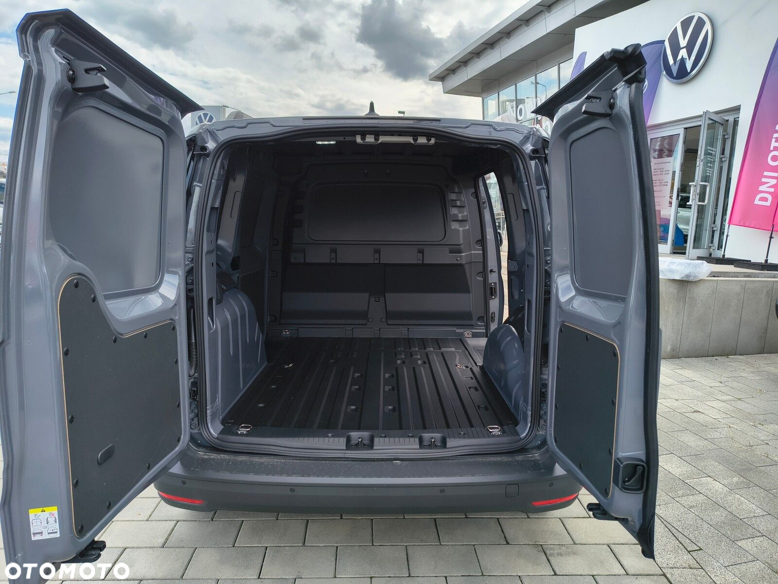 Volkswagen Caddy Caddy Cargo 2.0 TDI 122KM 4MOTION, manualna 6 -biegowa - 9