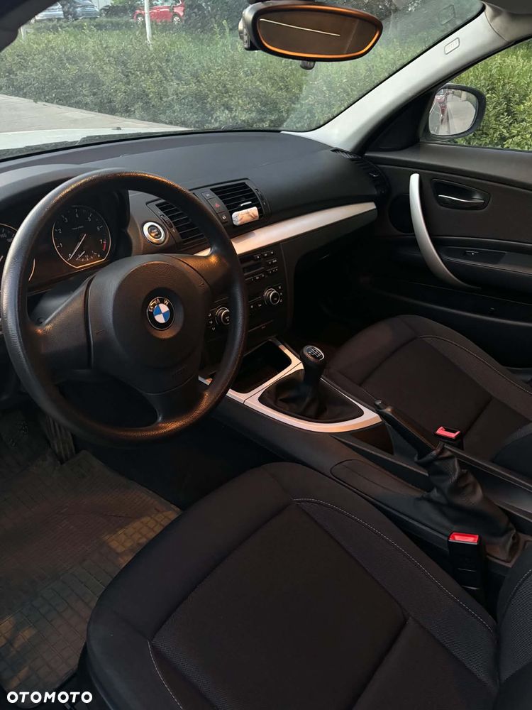 BMW Seria 1 120i Edition Lifestyle - 10