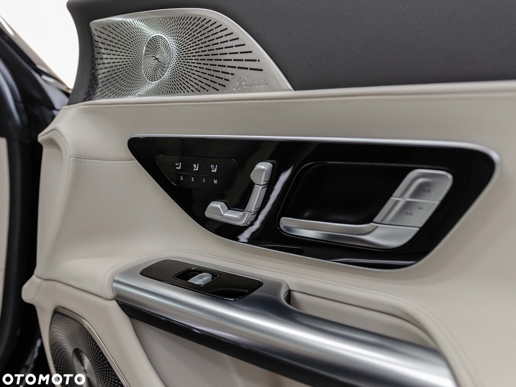 Mercedes-Benz SL AMG 63 4-Matic+ - 17