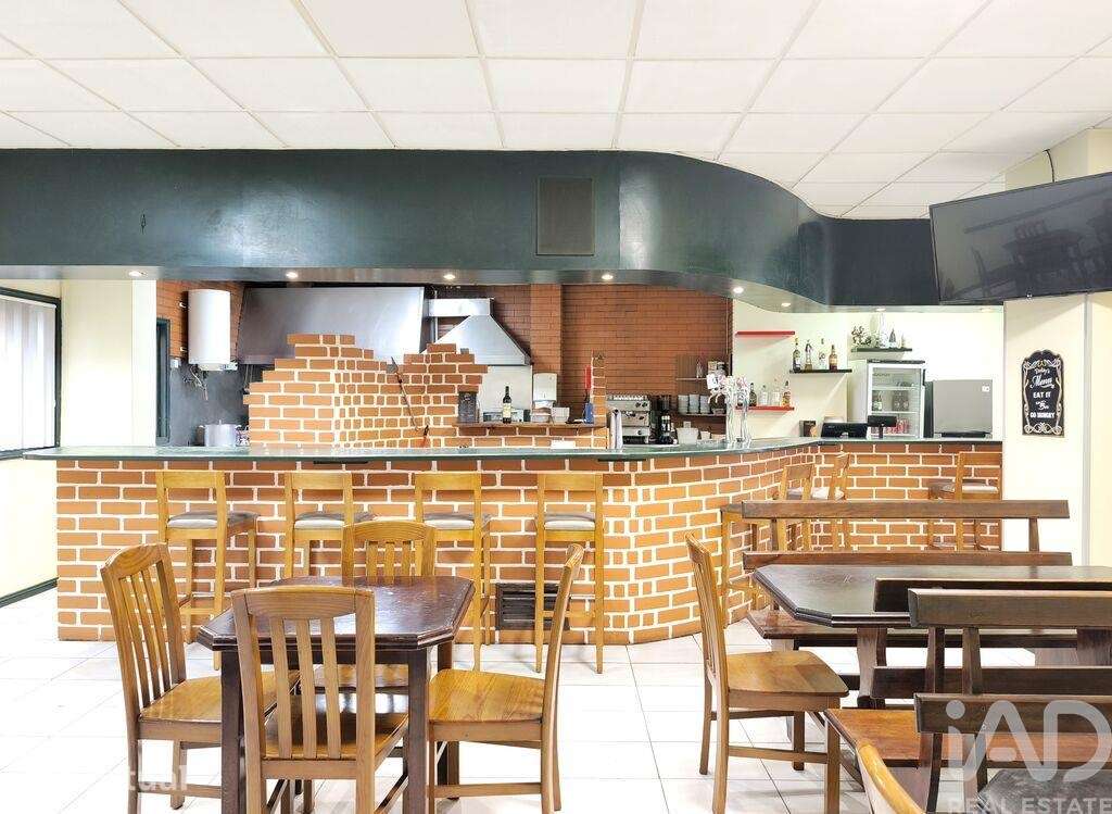 Loja / Estabelecimento Comercial em Ovar, São João, Arada e São Vicent - Grande imagem: 2/12