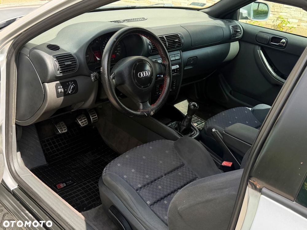 Audi A3 3-drzwiowe 1.9 TDI Ambiente - 29