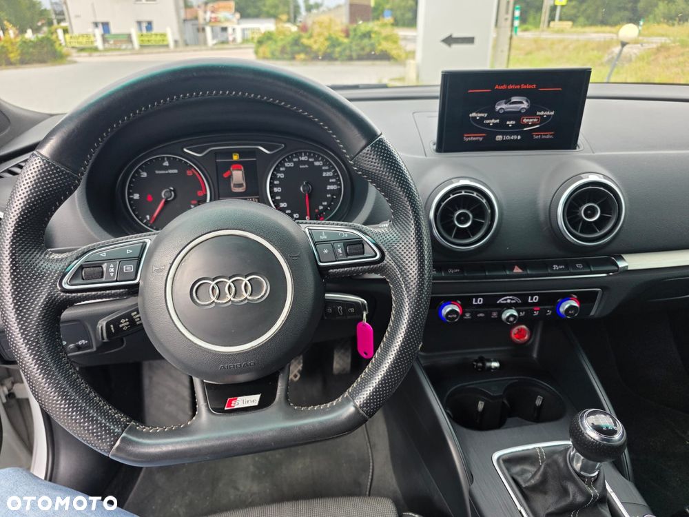 Audi A3 Sportback - 11