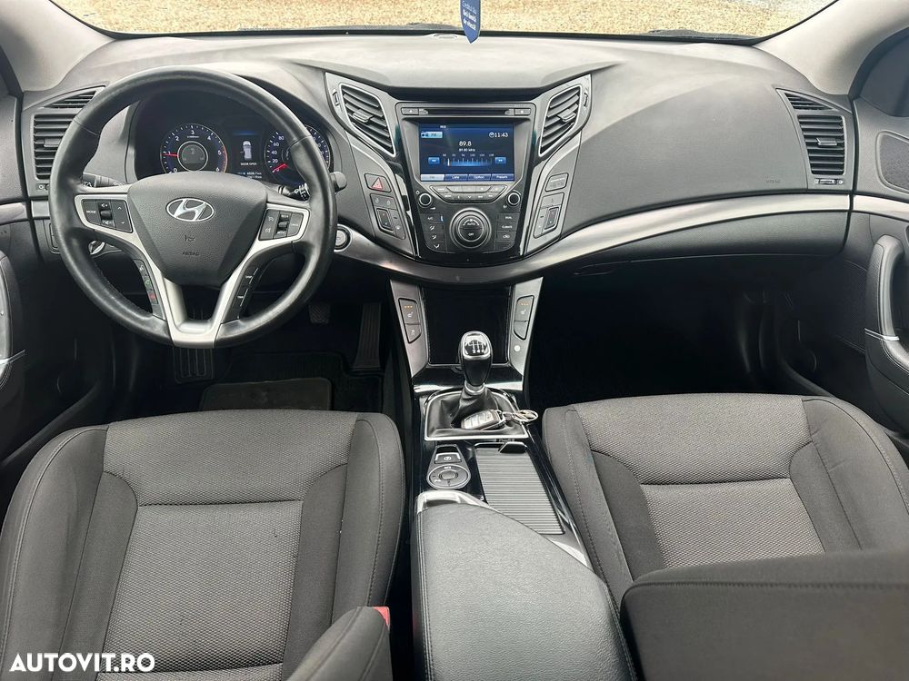 Hyundai i40 i40cw 1.7 CRDi blue Style - 7