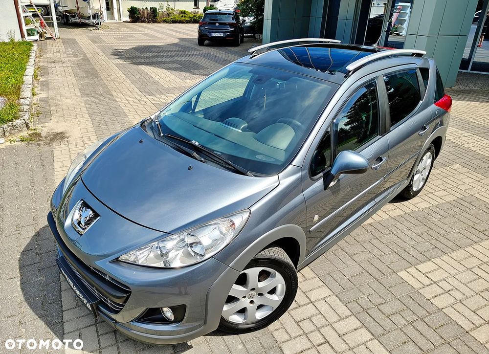 Peugeot 207 - 6