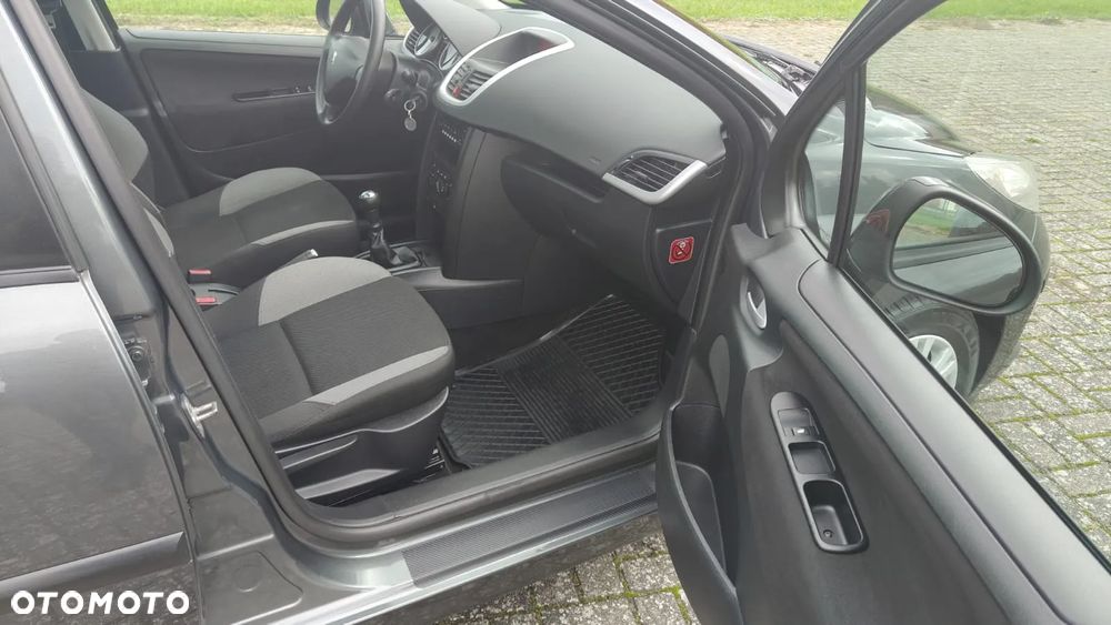 Peugeot 207 SW HDi FAP 90 (Blue Lion) Business-Line - 16