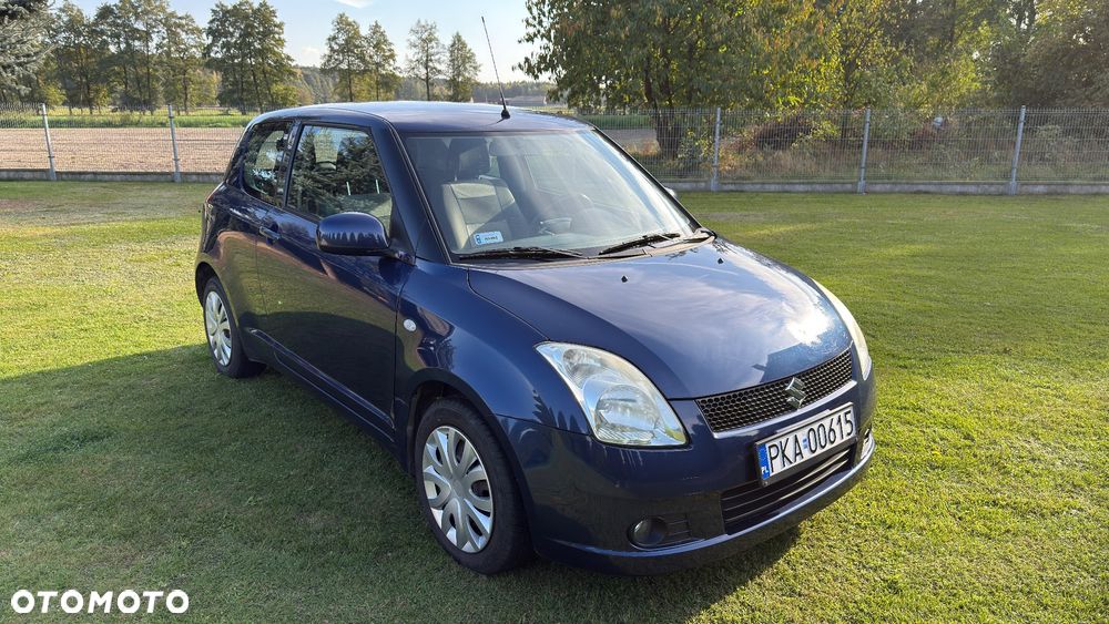 Suzuki Swift 2007 photo 2