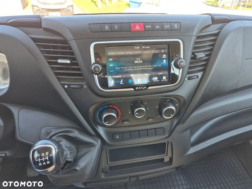 Iveco 35C16D (32759) - 20