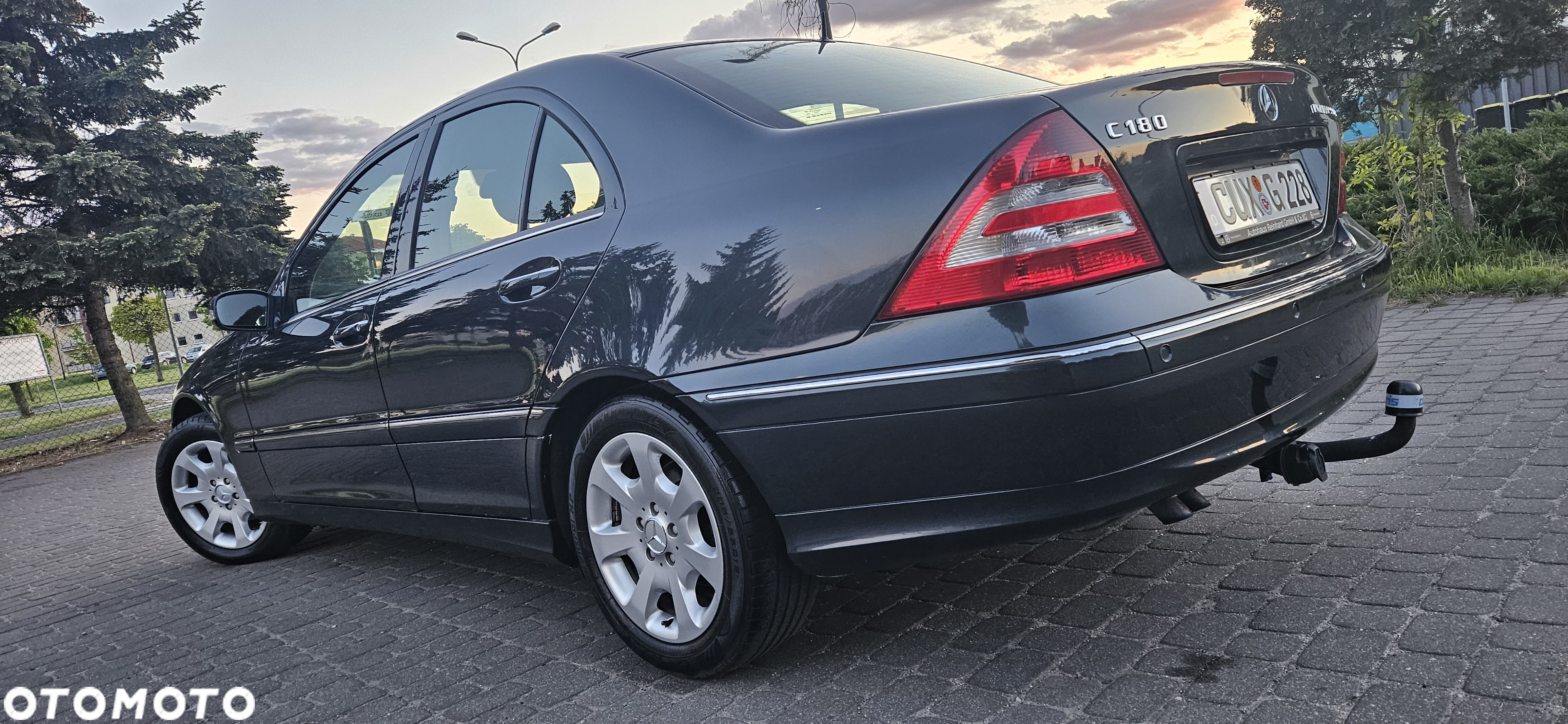 Mercedes-Benz Klasa C 180 T Kompressor Avantgarde - 11