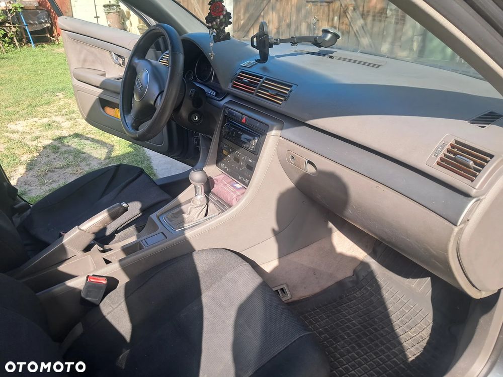 Audi A4 Limousine 1.9 TDI - 10