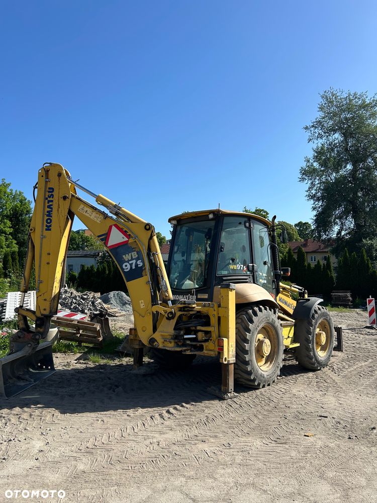 Komatsu Wb97s - 3
