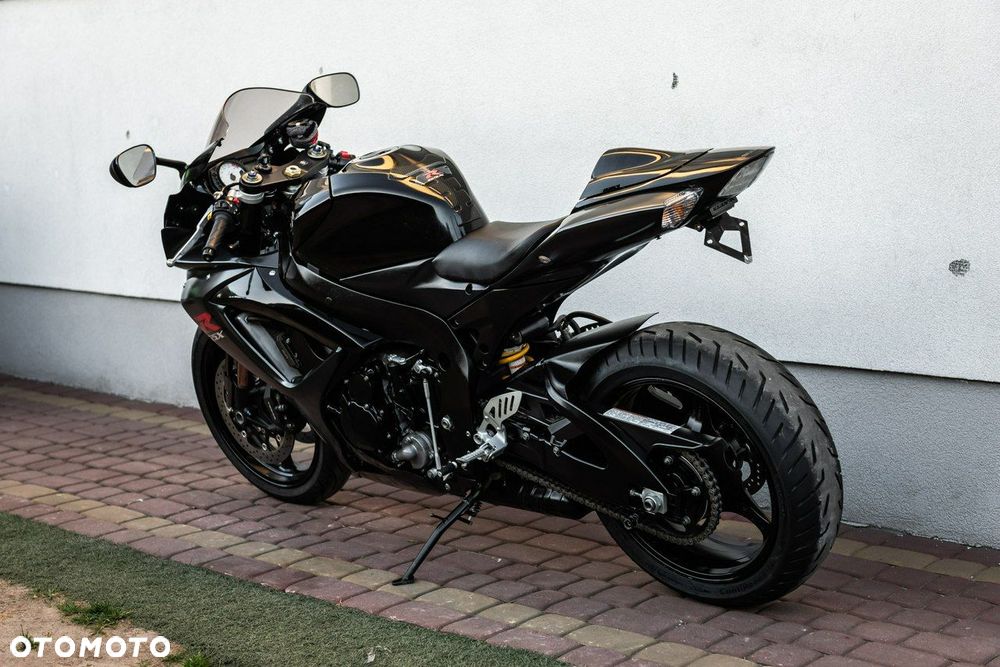 Suzuki GSX-R - 5