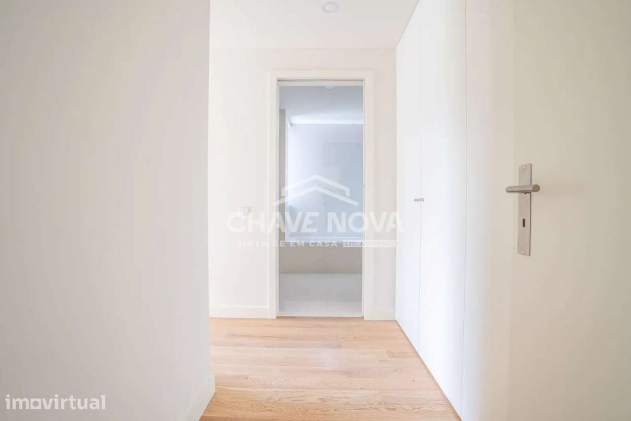 Arrenda-se T2 Novo – Vista Douro - Vila Nova de Gaia - Grande imagem: 3/12