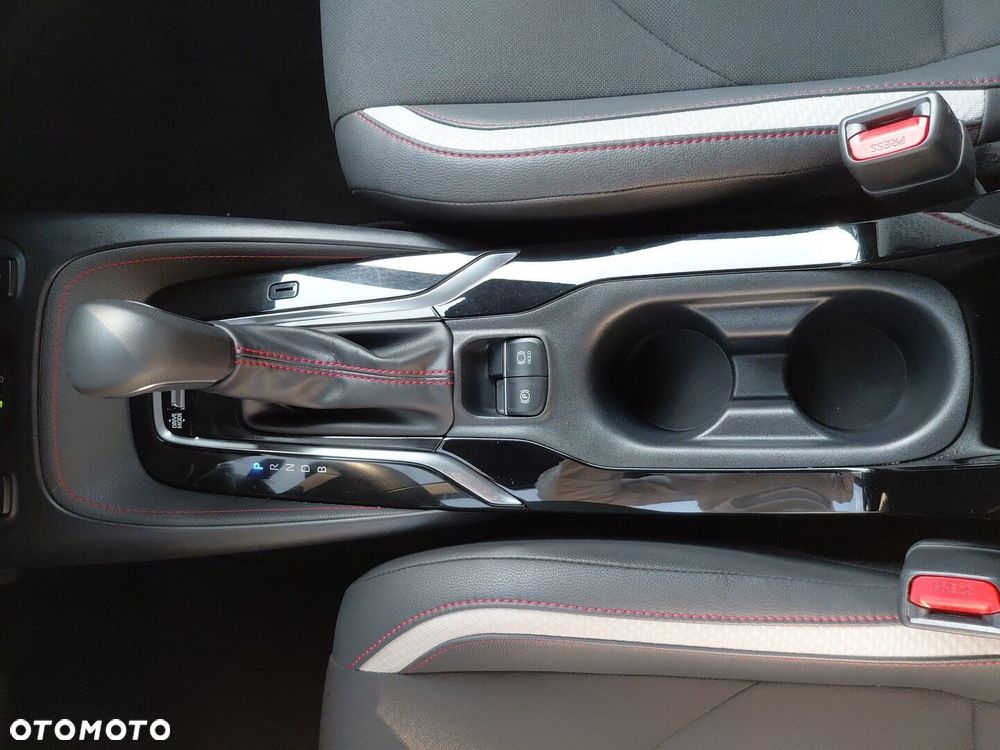 Toyota Corolla 1.8 Hybrid GR Sport Dynamic - 27