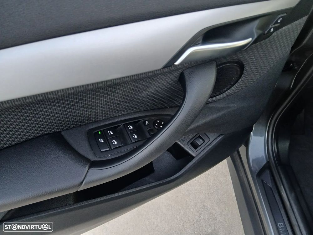 BMW X1 16 d sDrive Corporate Edition Auto - 16