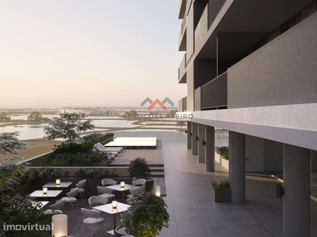 Apartamento T3 com 2 lugares de garagem e arrumo fechado Viva o mel... - Grande imagem: 2/29