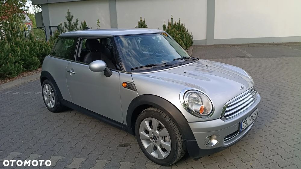 MINI ONE - 4