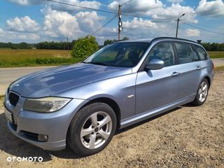 BMW Seria 3 318d