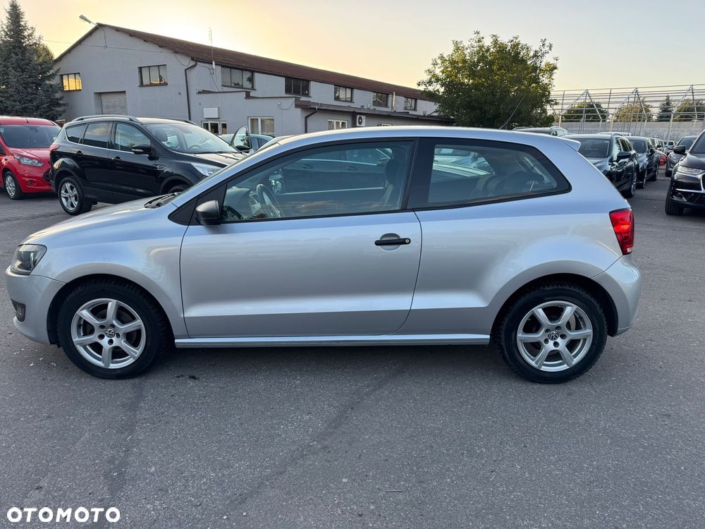 Volkswagen Polo 1.2 MATCH - 2