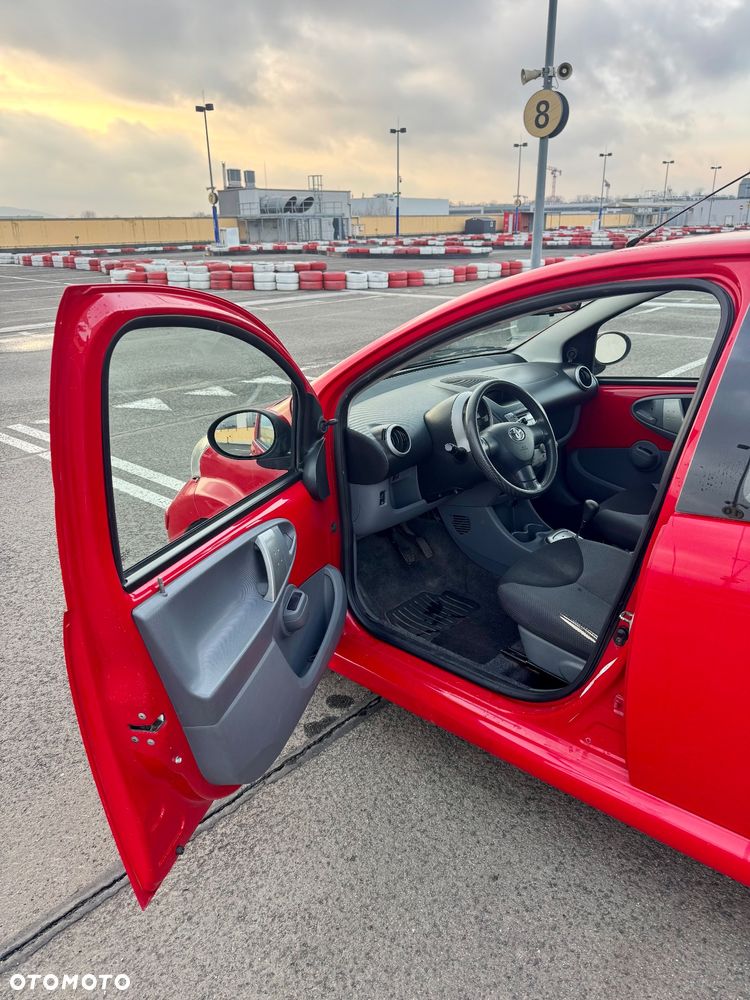 Toyota Aygo 1.0 VVT-i Luna MM A/C - 6