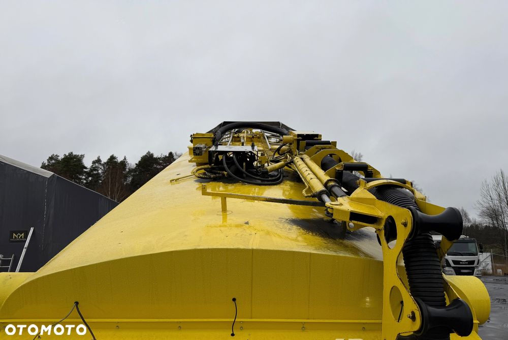 Volvo FM380 6x2 - 26