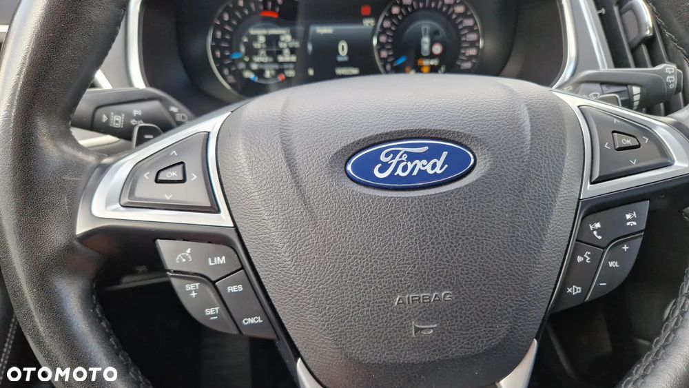 Ford S-Max 2.0 TDCi Titanium PowerShift - 15