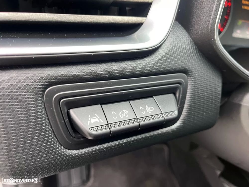 Renault Clio 1.5 Blue dCi Intens - 32