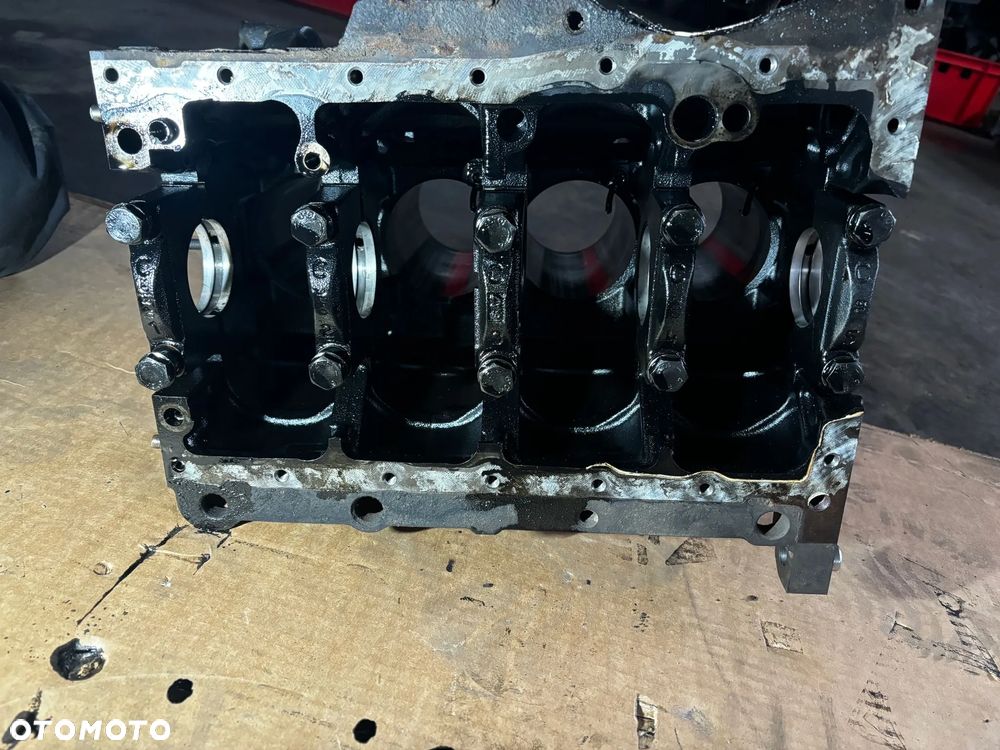 Blok silnika VW, Skoda 1.9tdi - kod silnika AXR - 7