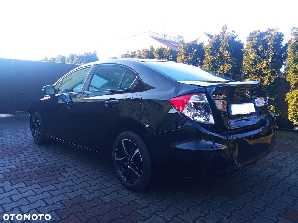 Honda Civic 1.8 Comfort - 3