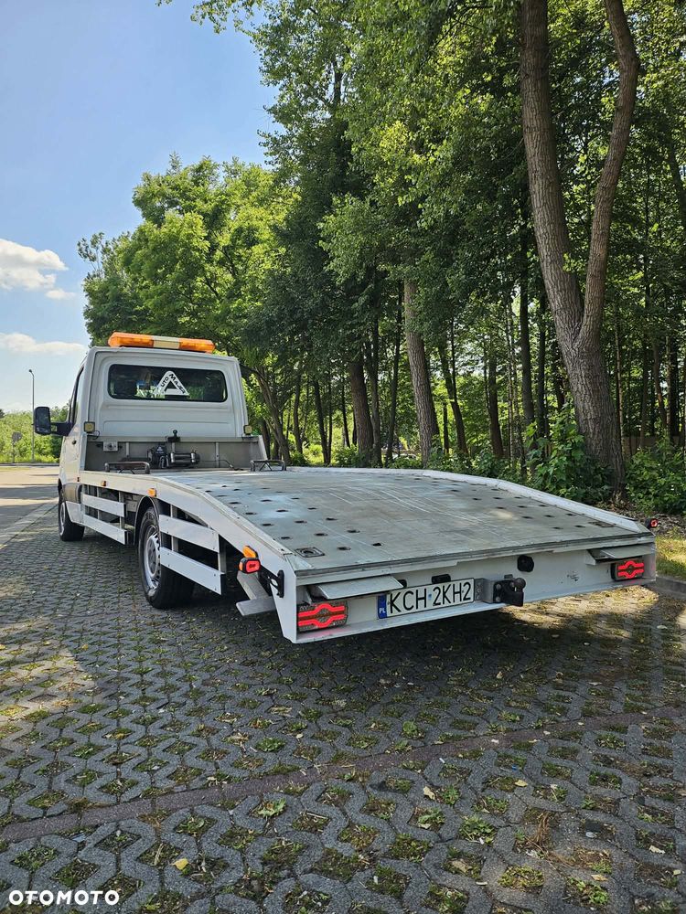 Mercedes-Benz Sprinter 318 - 5