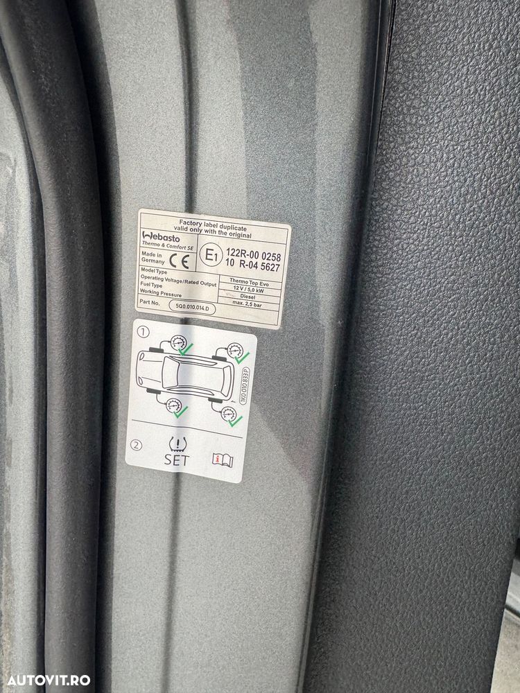 Volkswagen Multivan - 29