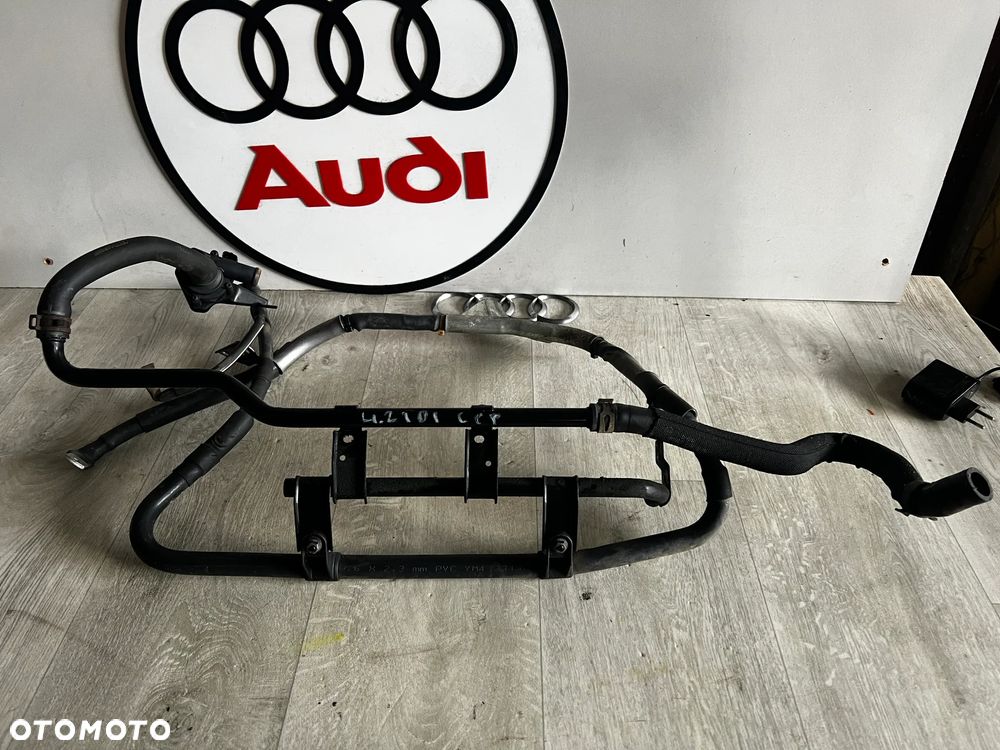PRZEWÓD WĄŻ WODY 7L8121070BE DODATKOWA POMPA WODY AUDI A8 D4 Q7 VW TOUAREG II PORSCHE CAYENNE 4.2 TDI 059121012A 057121004D - 1