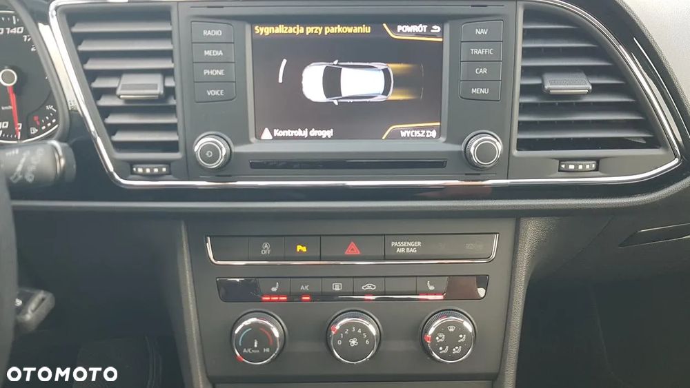 Seat Leon 1.4 TSI Start&Stop Style - 32