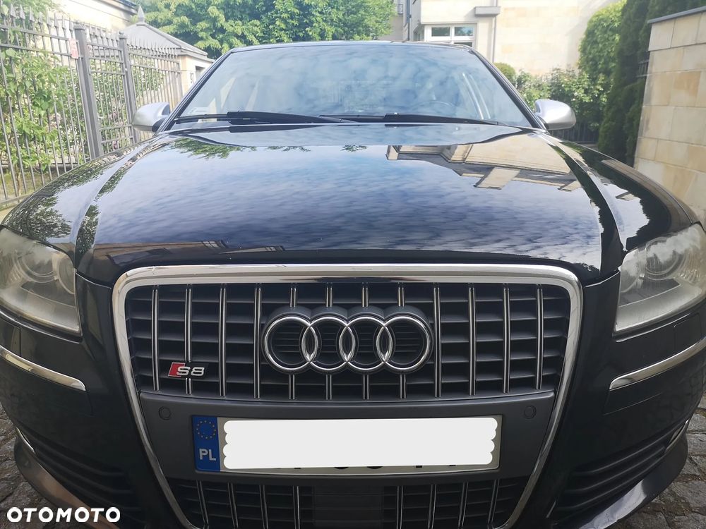 Audi S8 5.2 FSI Quattro - 2