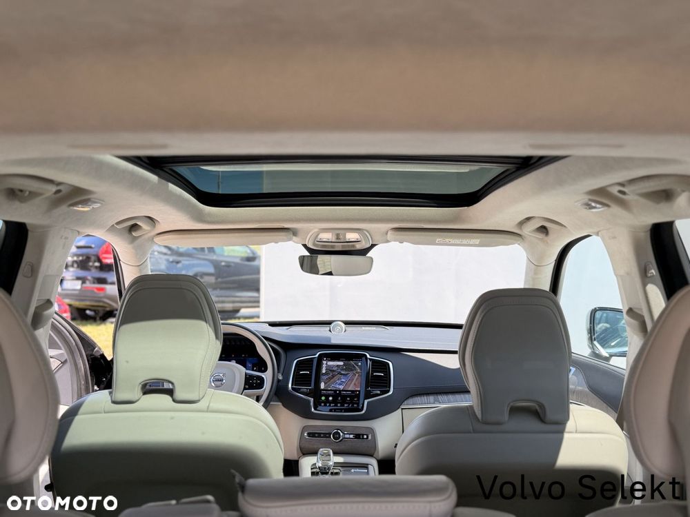 Volvo XC 90 - 31